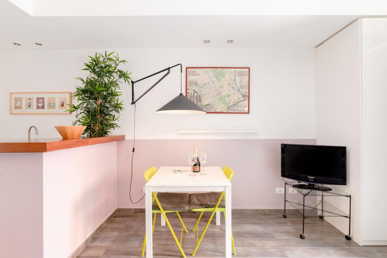 Rhome Accomodation Рим Екстериор снимка