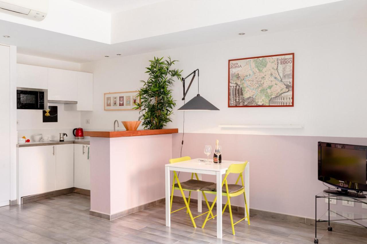 Rhome Accomodation Рим Екстериор снимка